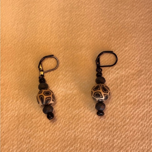 Elegant African Tribal Black, Blue, & White Necklace, Bracelet, & Earring Set - Picture 7 of 9